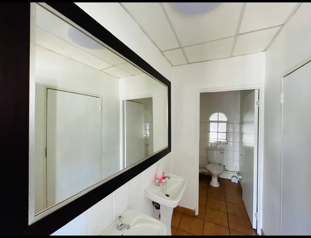 2,224M² OFFICE FOR SALE IN GRAND CENTRAL